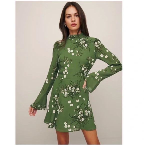 Reformation Dresses & Skirts - Reformation Women's Green Persis Floral Long Sleeve Minidress